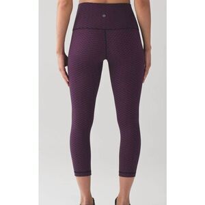 LULULEMON ATHLETICA Wunder Under Crop (Hi-Rise) (Luxtreme) Size 4